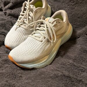 Brooks Glycerin 21 Women’s Size 8.5 Running Shoes Gray Cushioned Sneakers